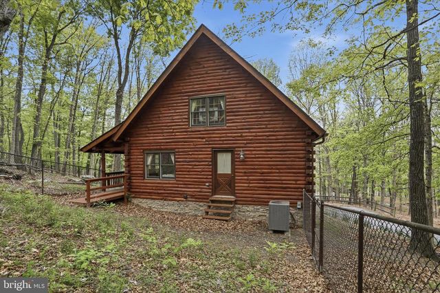 355 HEMLOCK CT, Paw Paw, WV 25434