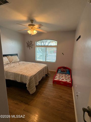 1822 W Oviedo Court, Tucson, AZ 85746