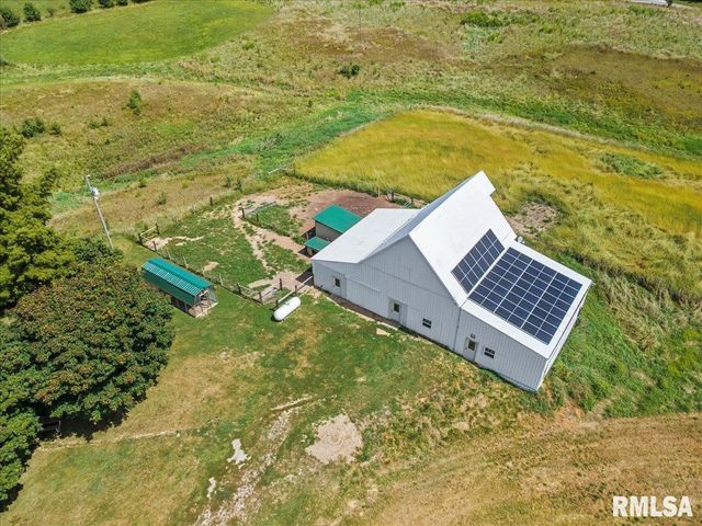 10699 OGDEN Street, Petersburg, IL 62675