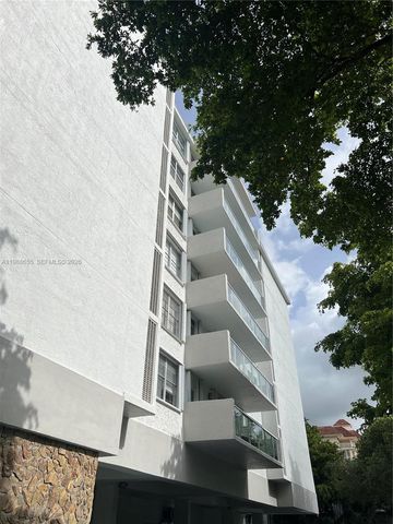 10000 W Bay Harbor Dr PH4, Bay Harbor Islands, FL 33154