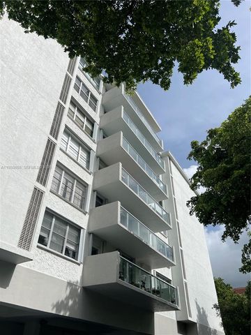 10000 W Bay Harbor Dr PH4, Bay Harbor Islands, FL 33154