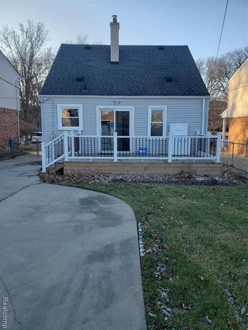 310 N Marias Avenue, Clawson, MI 48017