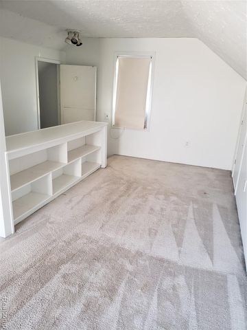 310 N Marias Avenue, Clawson, MI 48017