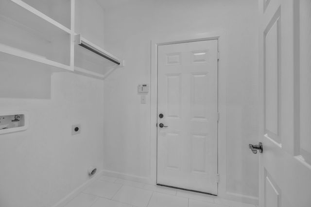 2617 Hillside Drive, Granbury, TX 76048