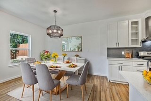 2617 Hillside Drive, Granbury, TX 76048