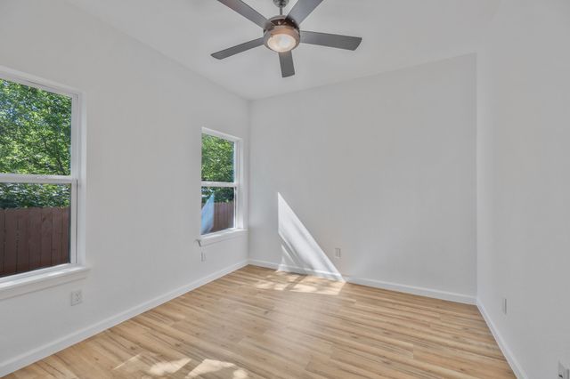 2617 Hillside Drive, Granbury, TX 76048