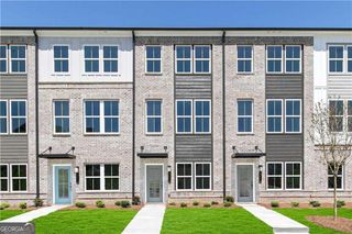 1422 Creekside Circle NW, Atlanta, GA 30318