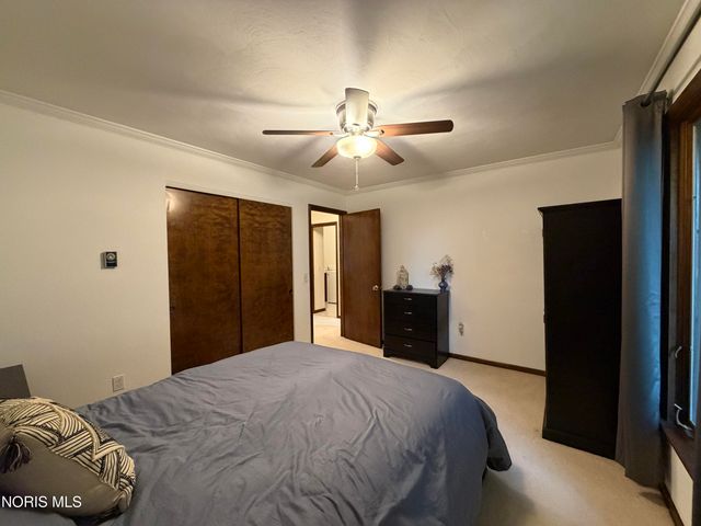 108 Homestead Drive, Rossford, OH 43460