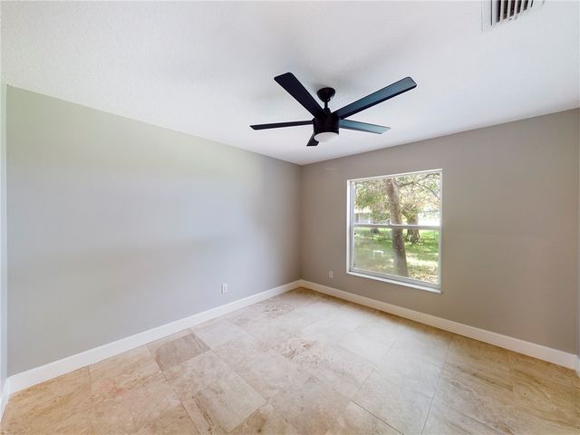135 Bristol Street, Sebastian, FL 32958