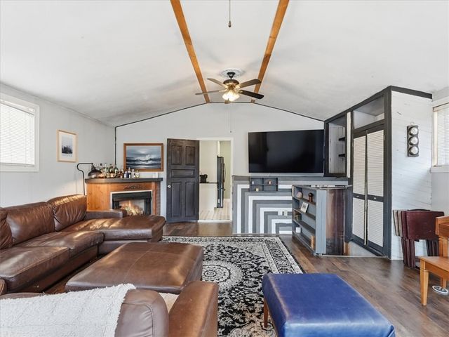 3921 Winterburn Avenue, Greenfield, PA 15207