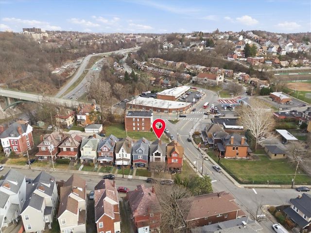 3921 Winterburn Avenue, Greenfield, PA 15207