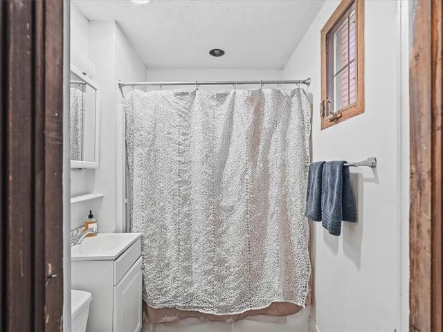 3921 Winterburn Avenue, Greenfield, PA 15207