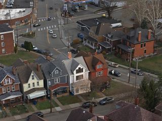 3921 Winterburn Avenue, Greenfield, PA 15207