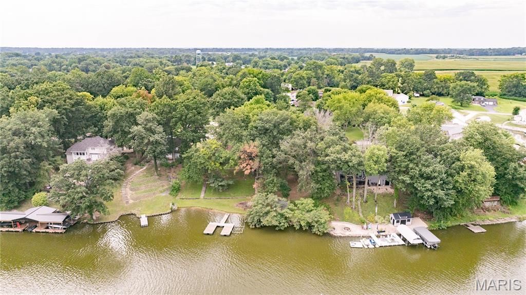 Image 9 of property listing at TBD Biscay Drive, Edwardsville, IL 62025