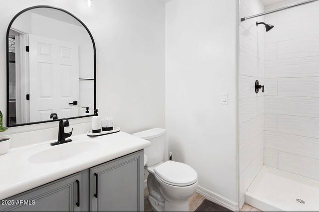 6348 W HILL Lane, Glendale, AZ 85310