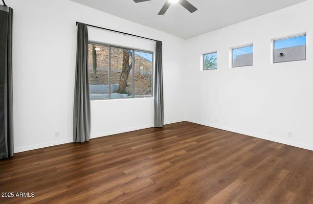 6348 W HILL Lane, Glendale, AZ 85310