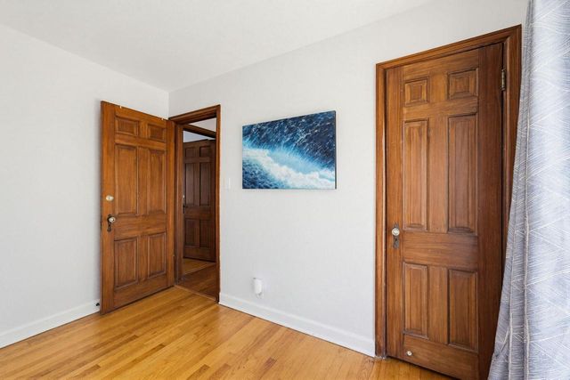 1219 N 85th STREET, Wauwatosa, WI 53226