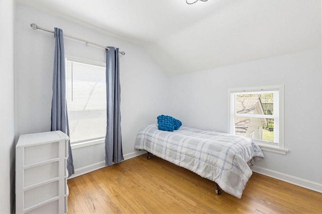 1219 N 85th STREET, Wauwatosa, WI 53226