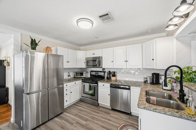 1803 Woodcrest Drive, Houston, TX 77018