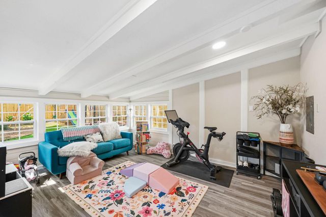1803 Woodcrest Drive, Houston, TX 77018