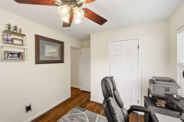 1803 Woodcrest Drive, Houston, TX 77018