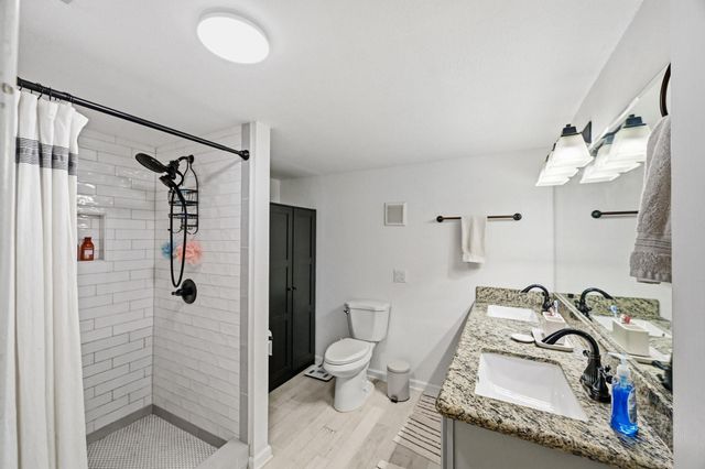 1803 Woodcrest Drive, Houston, TX 77018