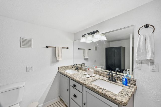 1803 Woodcrest Drive, Houston, TX 77018
