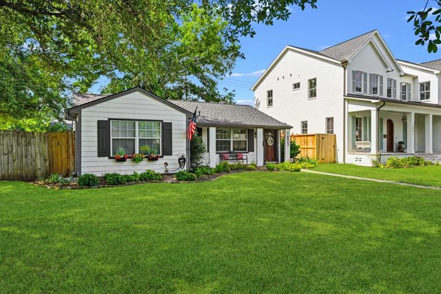 1803 Woodcrest Drive, Houston, TX 77018