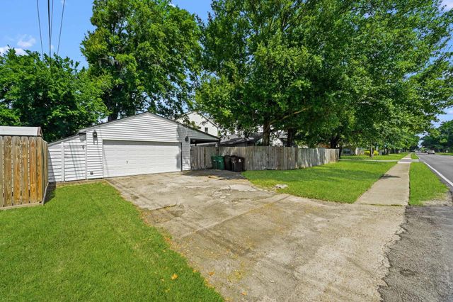 1803 Woodcrest Drive, Houston, TX 77018
