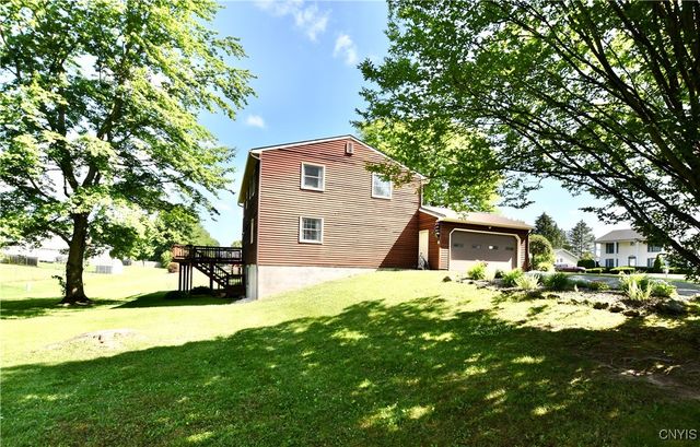 7853 Vernon Road South, Cicero, NY 13039