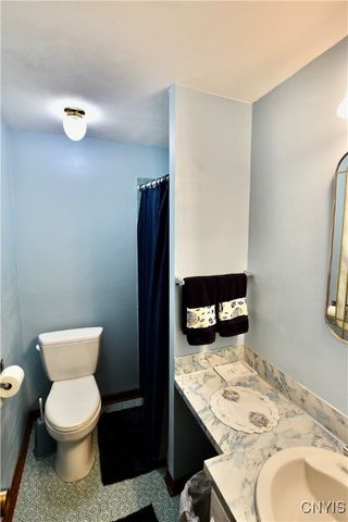 7853 Vernon Road South, Cicero, NY 13039