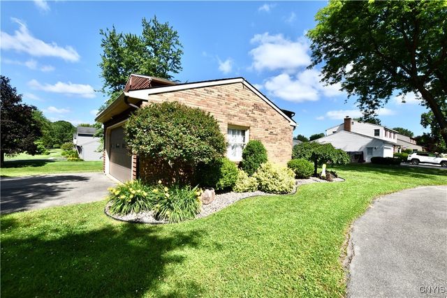 7853 Vernon Road South, Cicero, NY 13039