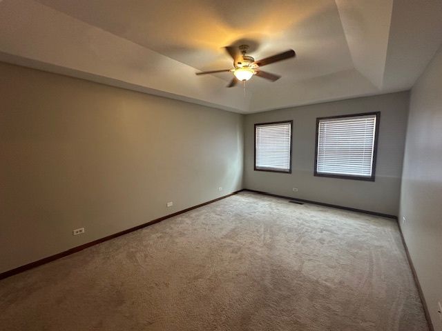 152 CONSTITUTION Drive, Bloomingdale, IL 60108