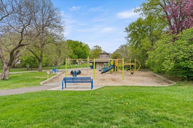 4930 Zealand Avenue N, New Hope, MN 55428