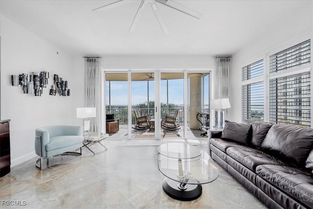 6061 Silver King BLVD 306, Cape Coral, FL 33914