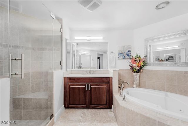 6061 Silver King BLVD 306, Cape Coral, FL 33914