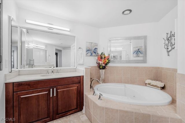 6061 Silver King BLVD 306, Cape Coral, FL 33914