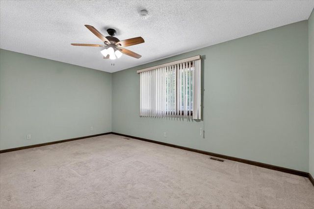 138 Lake Marion Lane, Vance, SC 29163
