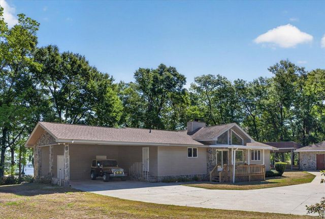 138 Lake Marion Lane, Vance, SC 29163