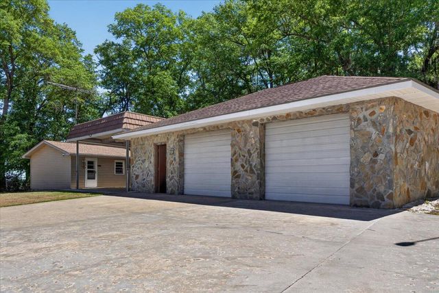 138 Lake Marion Lane, Vance, SC 29163