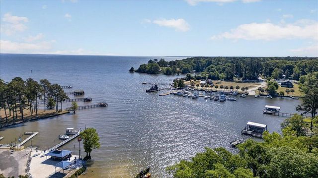 138 Lake Marion Lane, Vance, SC 29163
