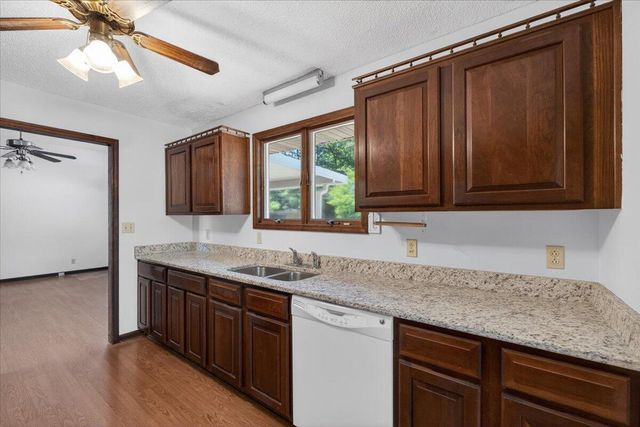 138 Lake Marion Lane, Vance, SC 29163