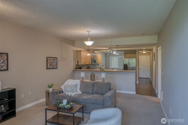 262 Oyhut Bay Boulevard SW #305, Ocean Shores, WA 98569