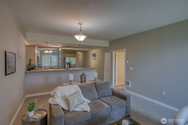 262 Oyhut Bay Boulevard SW #305, Ocean Shores, WA 98569