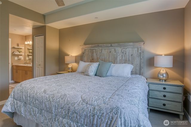 262 Oyhut Bay Boulevard SW #305, Ocean Shores, WA 98569