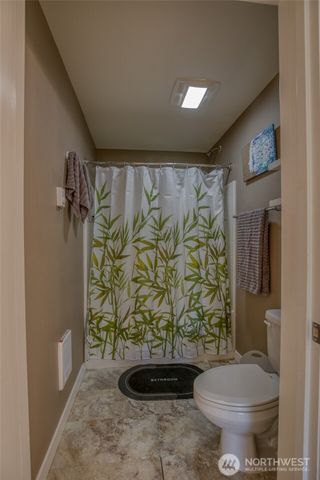 262 Oyhut Bay Boulevard SW #305, Ocean Shores, WA 98569