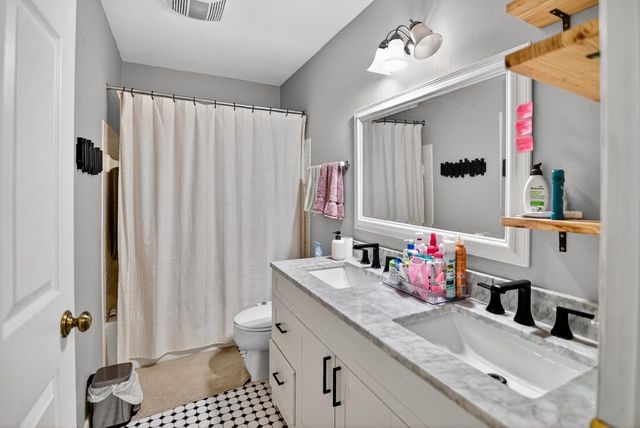 6 Westover Court, Madison, WI 53719