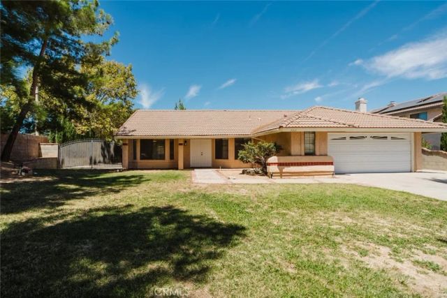 4831 Cocina Lane, Palmdale, CA 93551