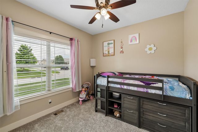 1616 SE Coralberry Drive, Ankeny, IA 50021