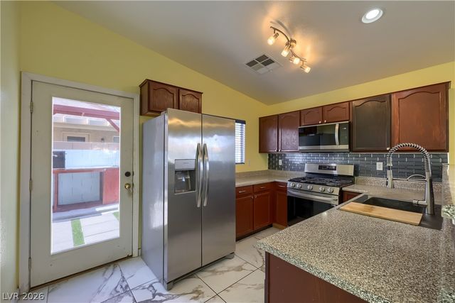 5205 Mineral Lake Drive, Las Vegas, NV 89122